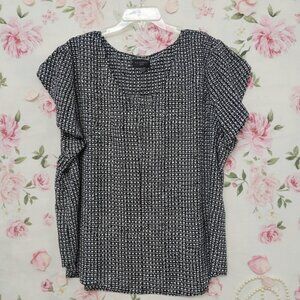 PREMISE WOMAN* BLACK & WHITE SHORT FLUTTER SLEEVE BLOUSE* SIZE: 1X/TG
